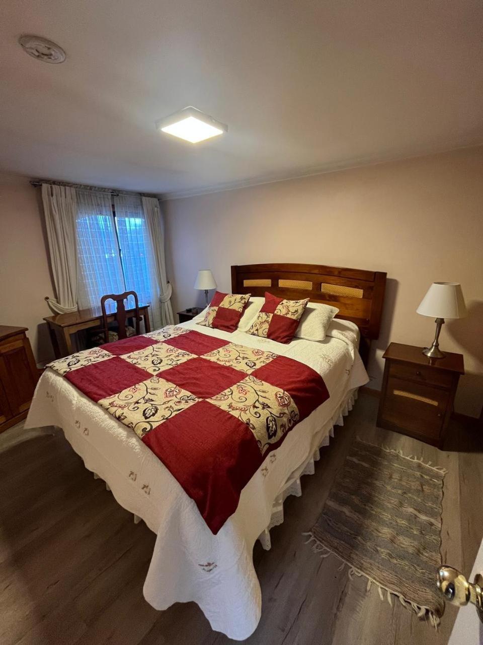Hostal Espanol Coyhaique Εξωτερικό φωτογραφία