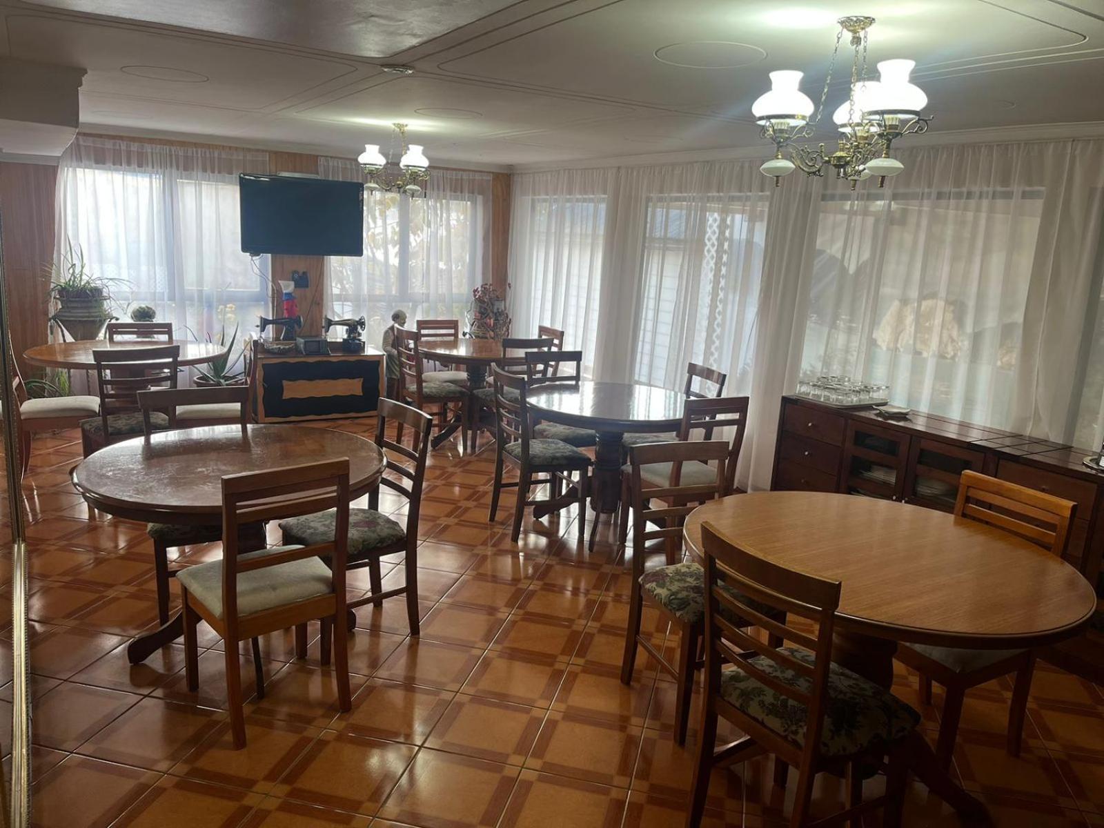 Hostal Espanol Coyhaique Εξωτερικό φωτογραφία