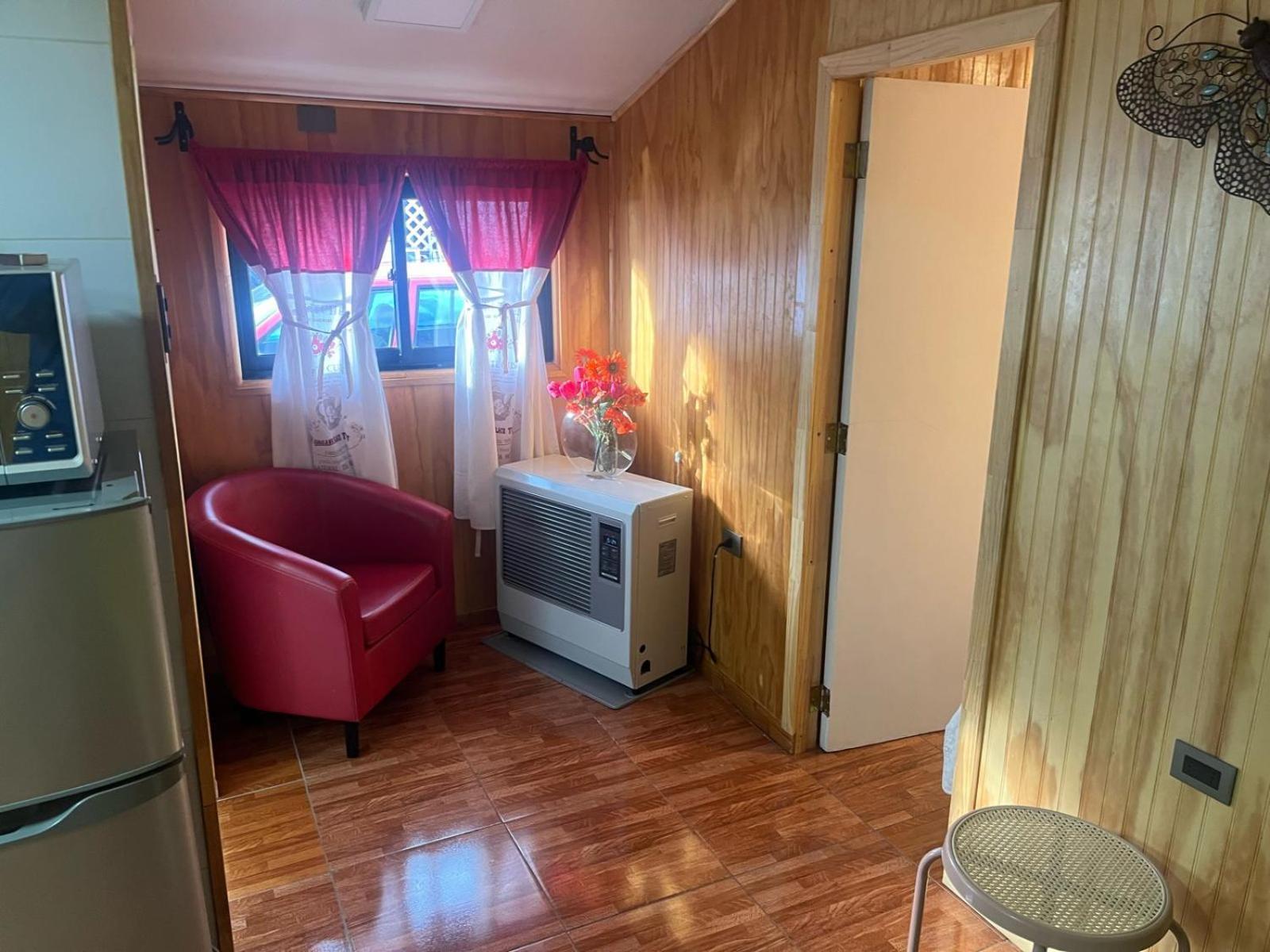 Hostal Espanol Coyhaique Εξωτερικό φωτογραφία
